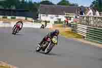 Vintage-motorcycle-club;eventdigitalimages;mallory-park;mallory-park-trackday-photographs;no-limits-trackdays;peter-wileman-photography;trackday-digital-images;trackday-photos;vmcc-festival-1000-bikes-photographs